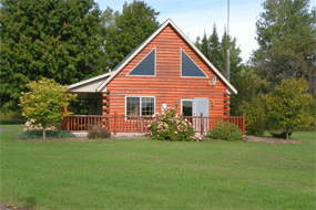 Kemp's rental log cabin chassell Keweenaw